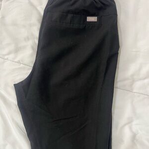 Figs Men's Black Jogger-Style Performance Pants